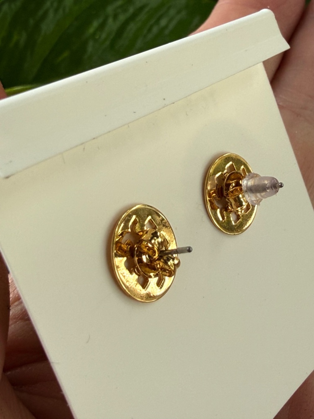 Tory Burch Earrings DOMED CUTOUT GOLD TONE DOME UNIQUE PIERCED / POST NWT - Picture 6 of 9